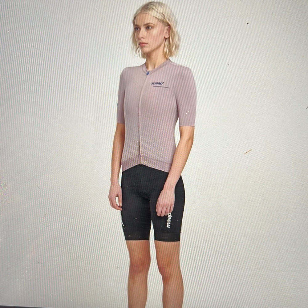 Women's Maap training jersey, pale raisin, size small
